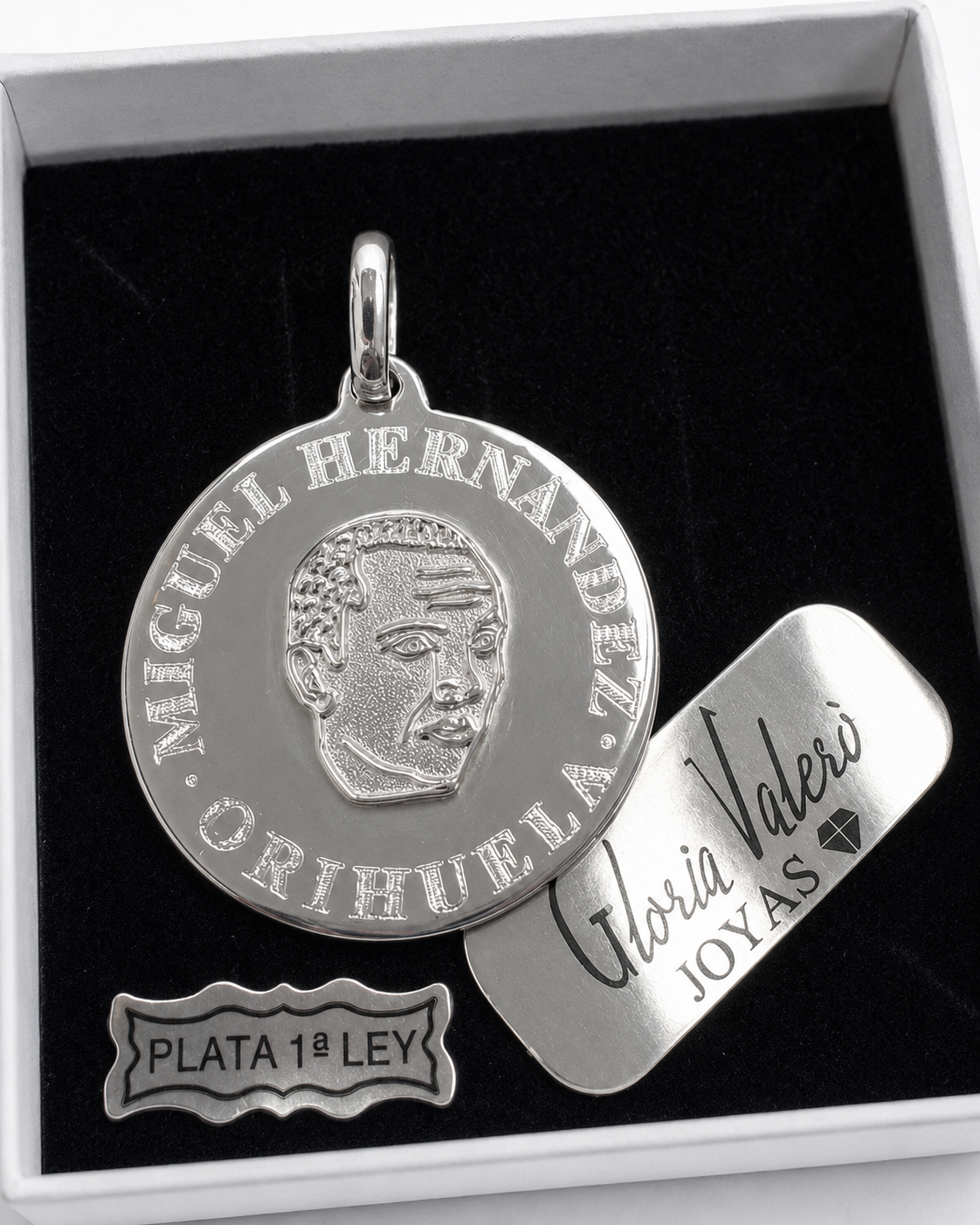 Medalla Miguel Hernández plata Orihuela